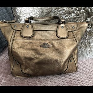 🧡💛Coach crossing bag like new